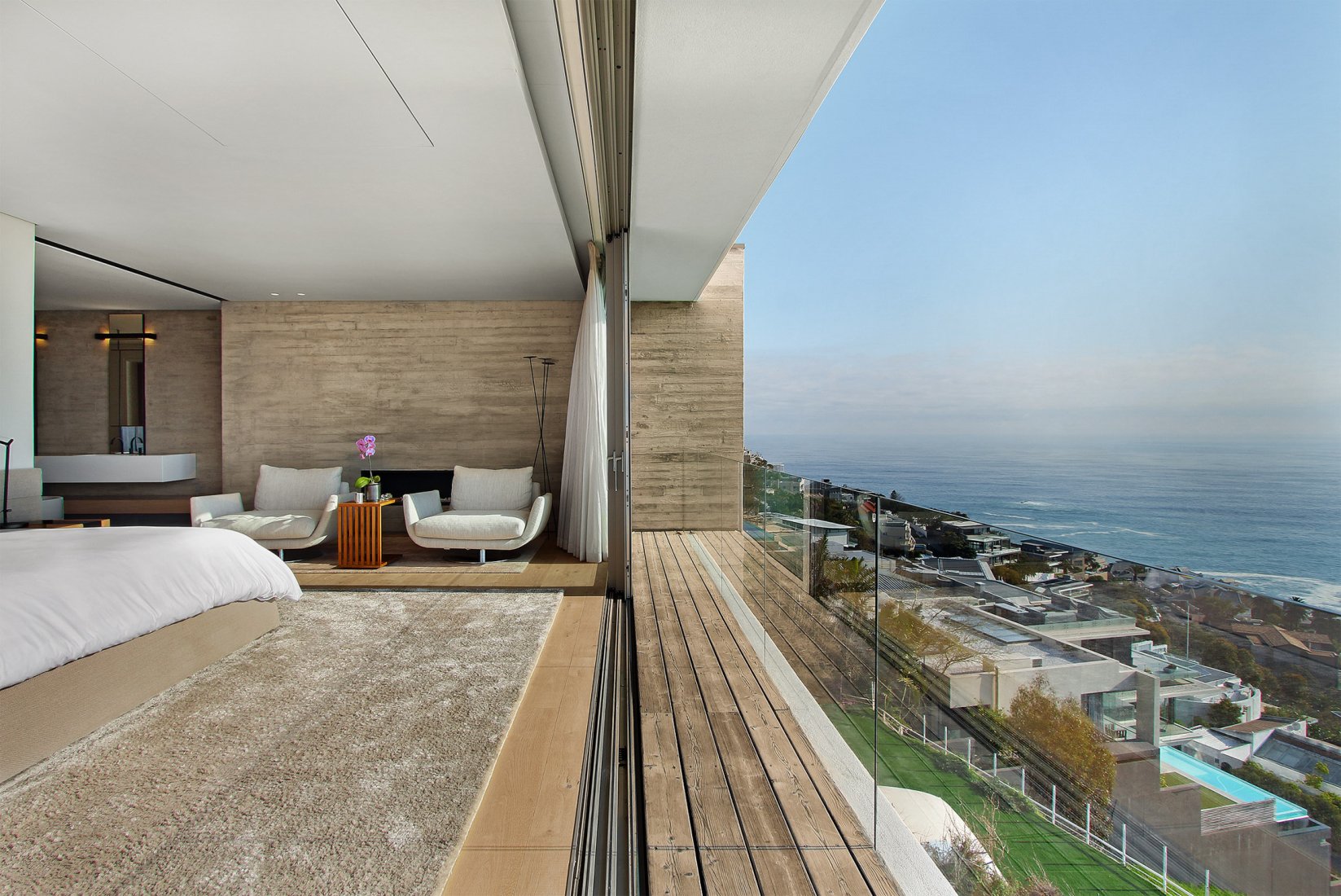 5 bedroom villa in camps bay